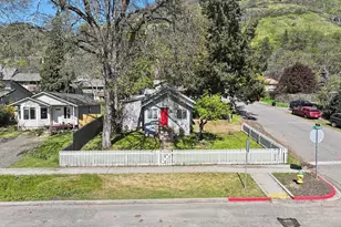 320 E Steuben St, Bingen, WA 98605 - Photo 36