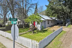 320 E Steuben St, Bingen, WA 98605 - Photo 4