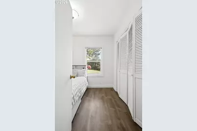 320 E Steuben St, Bingen, WA 98605 - Photo 22