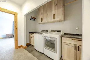 47555 McKenzie Hwy, Vida, OR 97488 - Photo 34