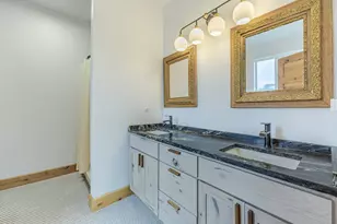 47555 McKenzie Hwy, Vida, OR 97488 - Photo 38