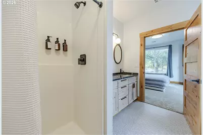 47555 McKenzie Hwy, Vida, OR 97488 - Photo 26
