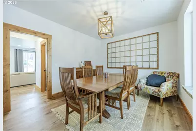 47555 McKenzie Hwy, Vida, OR 97488 - Photo 18