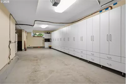 3531 S Kelly Ave, Portland, OR 97239 - Photo 34