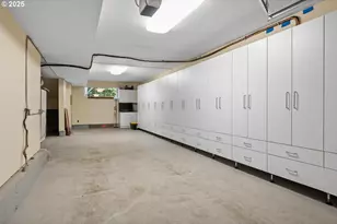 3531 S Kelly Ave, Portland, OR 97239 - Photo 34