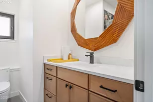 1025 NE 7th Dr, Newport, OR 97365 - Photo 34