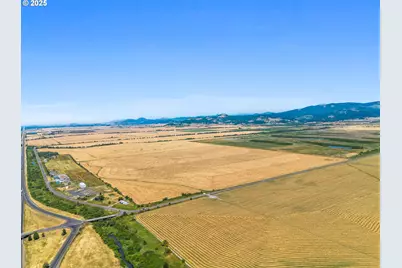 Belts Dr, Harrisburg, OR 97446 - Photo 6