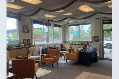 502 S Trade St, Amity, OR 97101 - Photo 16