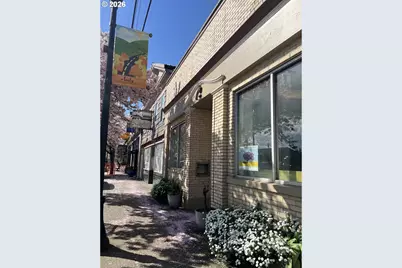 502 S Trade St, Amity, OR 97101 - Photo 6