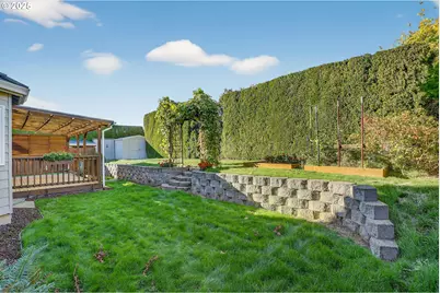 535 NE 24th St, Gresham, OR 97030 - Photo 40