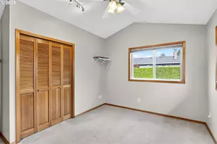 535 NE 24th St, Gresham, OR 97030 - Photo 28