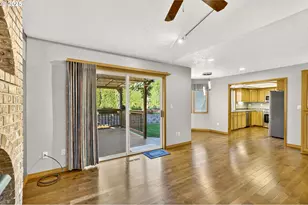 535 NE 24th St, Gresham, OR 97030 - Photo 16