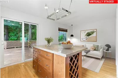 114 S Abernethy St, Portland, OR 97239 - Photo 8