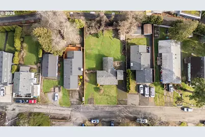 12700 SE 27th Ave, Milwaukie, OR 97222 - Photo 4