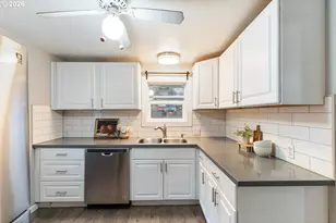 12700 SE 27th Ave, Milwaukie, OR 97222 - Photo 8