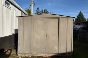 16901 SE Division St, Portland, OR 97236 - Photo 16