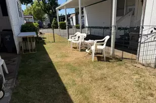 16901 SE Division St, Portland, OR 97236 - Photo 14