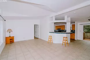 88247 Ellmaker Rd, Veneta, OR 97487 - Photo 14