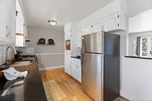 715 NW 6th St, Pendleton, OR 97801 - Photo 14