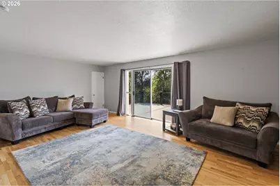 715 NW 6th St, Pendleton, OR 97801 - Photo 8