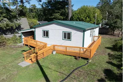 1016 S Dolphin St, Rockaway Beach, OR 97136 - Photo 16