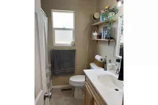 209 E 10th St, The Dalles, OR 97058 - Photo 10