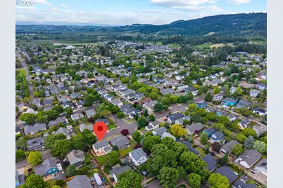 3220 N Knoll Dr, Newberg, OR 97132 - Photo 46
