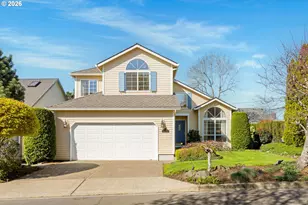 12878 SW Sierra Vista Dr, Lake Oswego, OR 97035 - Photo 1