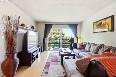 1300 NE 68th Ave #13, Portland, OR 97213 - Photo 4
