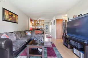 1300 NE 68th Ave, Portland, OR 97213 - Photo 16