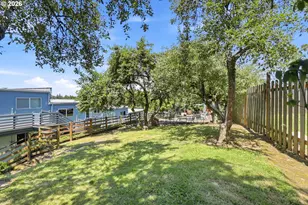 1300 NE 68th Ave, Portland, OR 97213 - Photo 8
