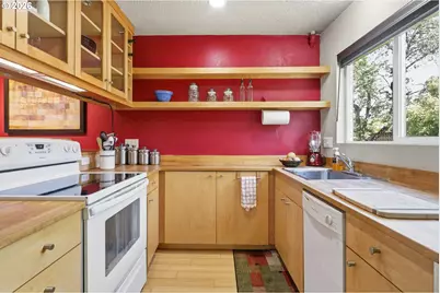 1300 NE 68th Ave #13, Portland, OR 97213 - Photo 12