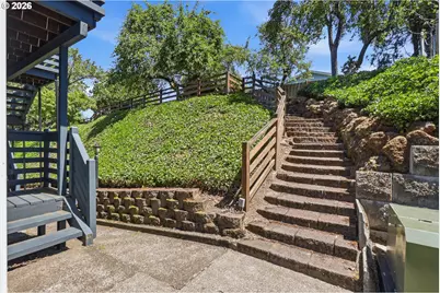 1300 NE 68th Ave #13, Portland, OR 97213 - Photo 22