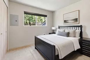 1300 NE 68th Ave, Portland, OR 97213 - Photo 16