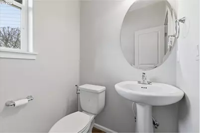 5595 NE Azores Ct, Hillsboro, OR 97124 - Photo 18