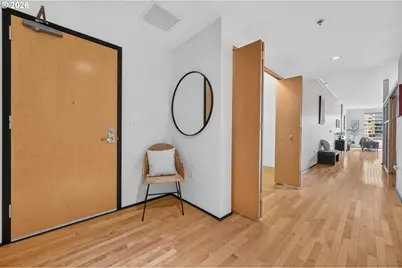 333 NW 9th Ave #1103, Portland, OR 97209 - Photo 28