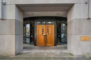 333 NW 9th Ave, Portland, OR 97209 - Photo 34