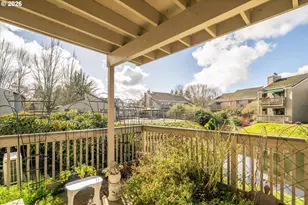 2026 Lake Isle Dr, Eugene, OR 97401 - Photo 32