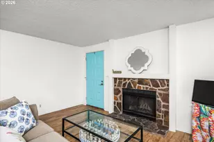 2026 Lake Isle Dr, Eugene, OR 97401 - Photo 12