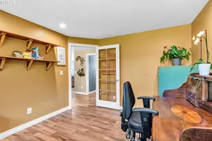 17401 NE Fourth Plain Rd, Vancouver, WA 98682 - Photo 14