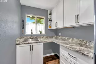 17401 NE Fourth Plain Rd, Vancouver, WA 98682 - Photo 12