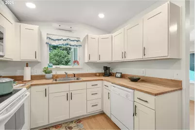 28103 R St, Ocean Park, WA 98640 - Photo 12