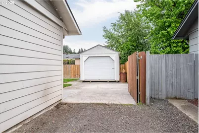 106 Monterey Dr, Kelso, WA 98626 - Photo 28