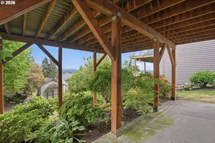 1720 7th St, Columbia City, OR 97018 - Photo 34