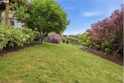 1720 7th St, Columbia City, OR 97018 - Photo 36