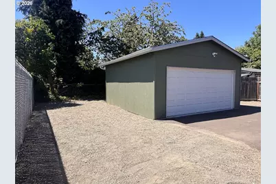 104 River Loop 1, Eugene, OR 97404 - Photo 24