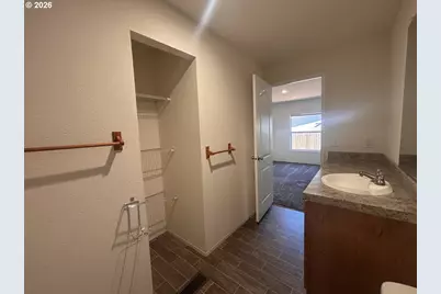 104 River Loop 1, Eugene, OR 97404 - Photo 14