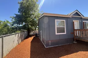 104 River Loop 1, Eugene, OR 97404 - Photo 30