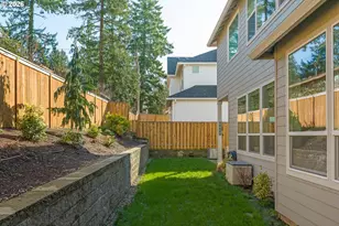 8972 SW Lintner Ter, Portland, OR 97223 - Photo 38