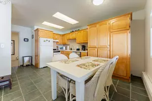 30555 Sandy Dr, Gold Beach, OR 97444 - Photo 36